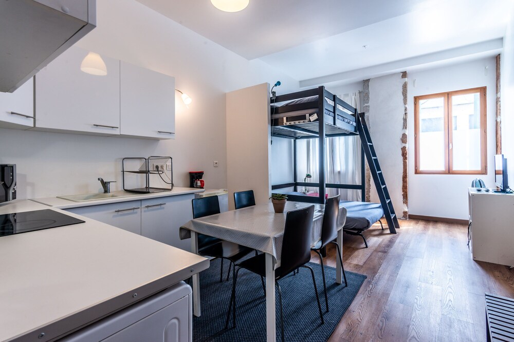 Furnished apartment Lyon 3 for 4 people