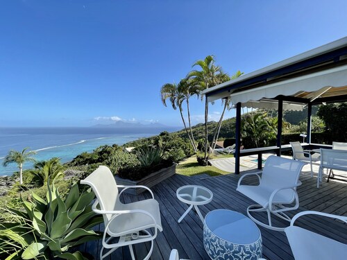 Villa Tiare amazing view - private pool - 4 bedrooms- up to 7 pers