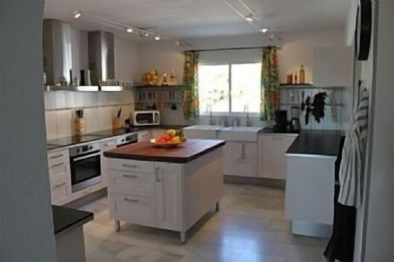 Most Luxurious Mansion On The Costa Del Sol (sleeps 29)