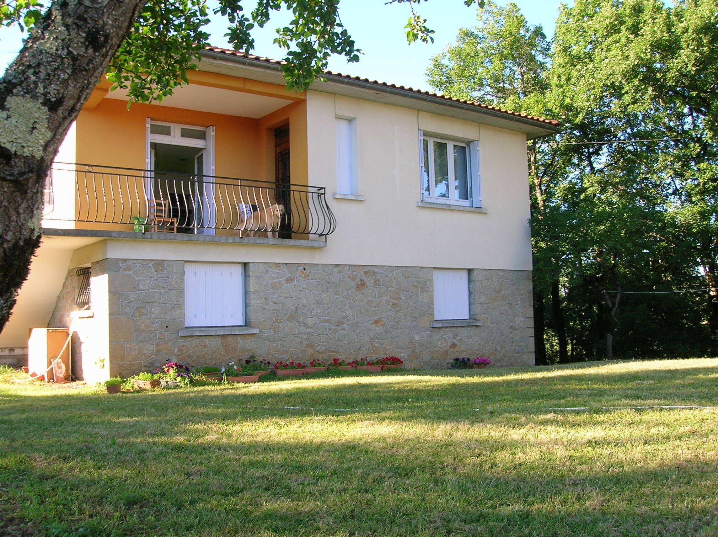 12200 villefranche de rouergue orlhonac villa *** 5/7 pers