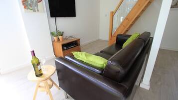 Smart TV, DVD player, video library