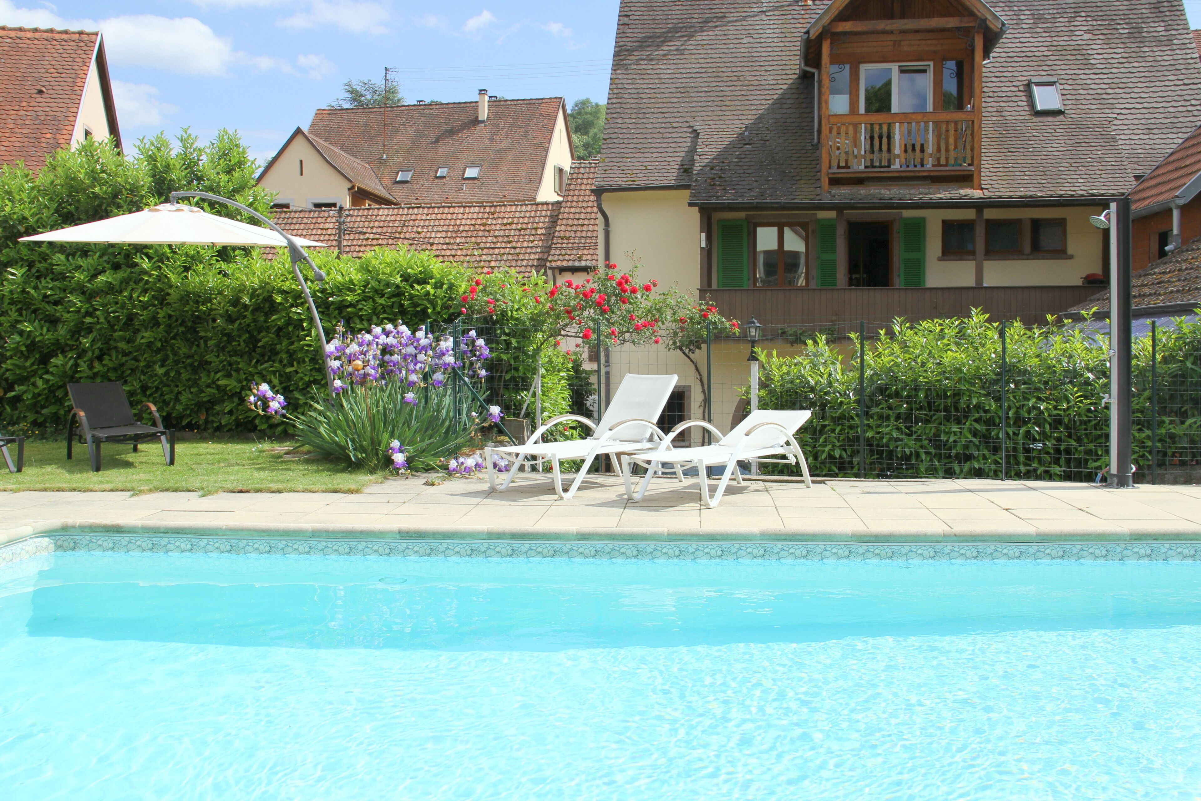 Piscine extérieure, piscine chauffée