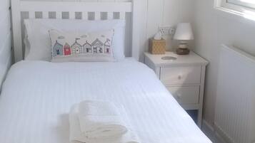 4 soverom, strykejern/-brett, wi-fi (inkludert) og sengetøy