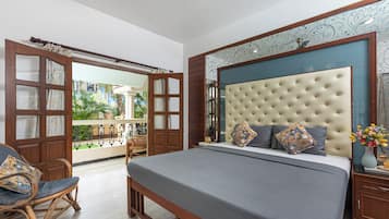 6 bedrooms, in-room safe, iron/ironing board, free WiFi