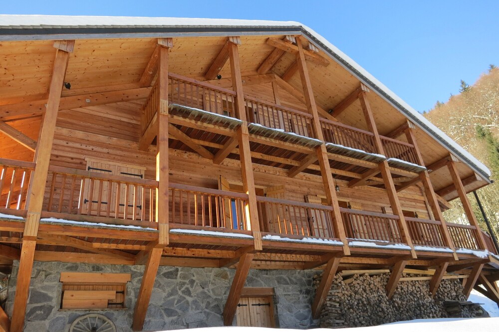 CHALET NEAR MORZINE AVORIAZ TO RENT BEAUTIFUL HEAVY LARGE CAPACITY SPA SAUNA