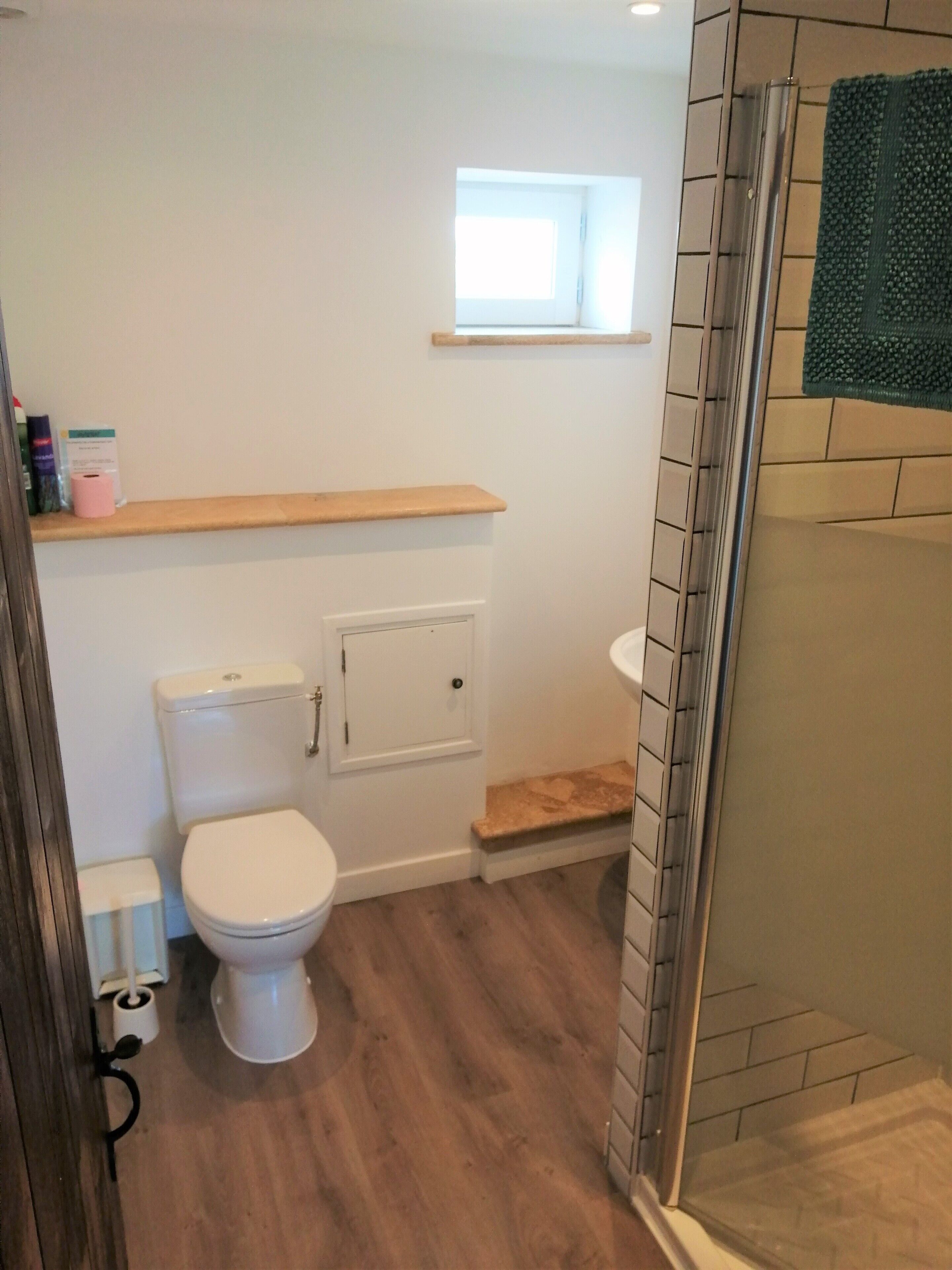 First floor shower room