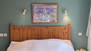 3 bedrooms, iron/ironing board, free WiFi - Stone house for 6 people in the unspoilt Cap de la Chèvre area (Crozon)