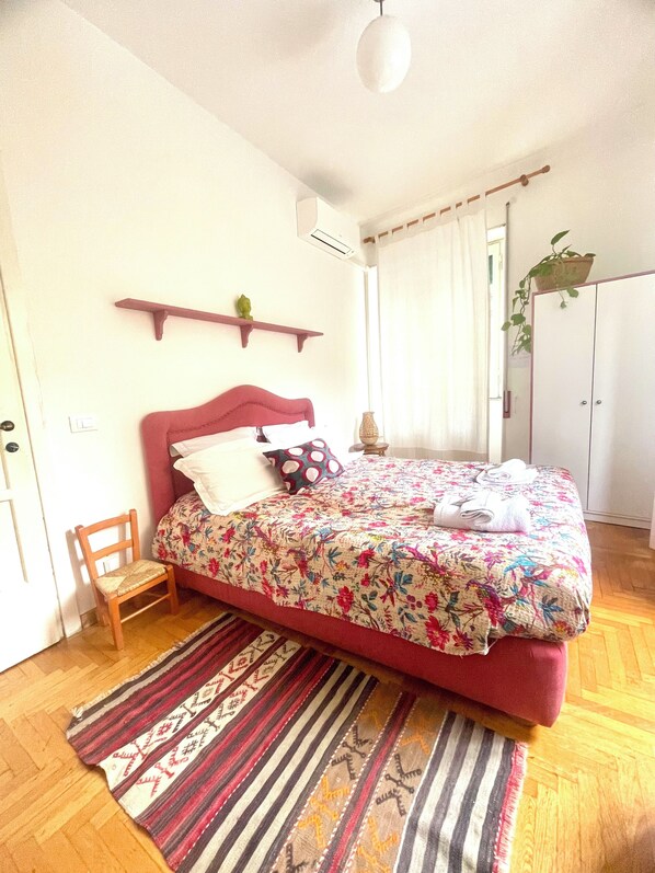 1 bedroom, desk, iron/ironing board, travel cot