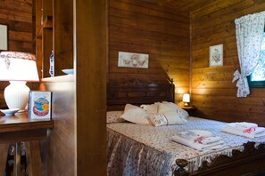 1 bedroom, iron/ironing board, WiFi, bed sheets - Cottage Agriresort Fattoria I Ricci (Vicchio)