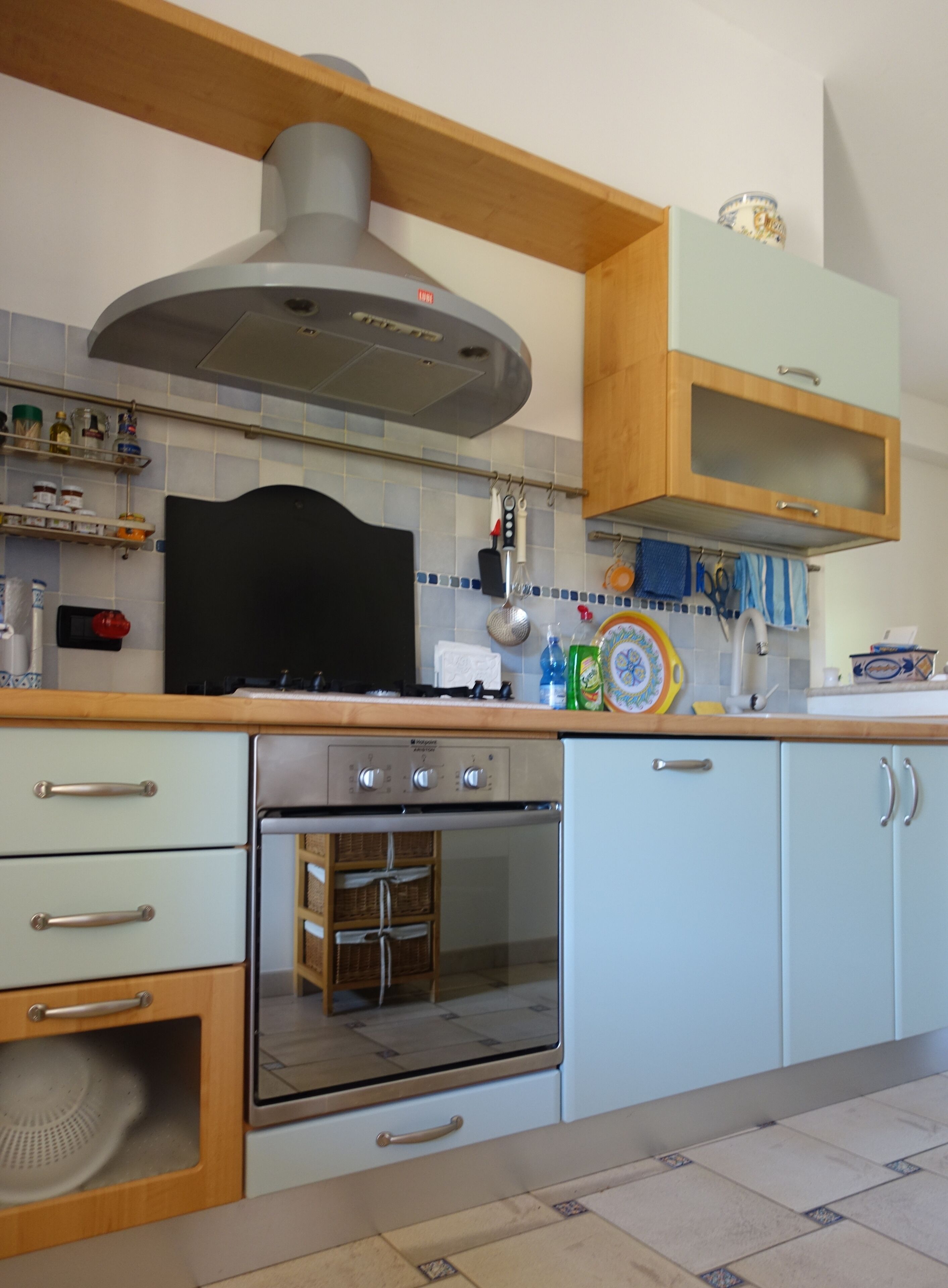 VILLA NEAR THE SEA WITH SHARED POOL LARGE GARDEN AND FREE WIFI