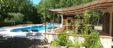 Piscina a l'aire lliure
