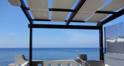 Gorgeous seaside villa on the Sorrento coast close to Capri, Naples Pompeii