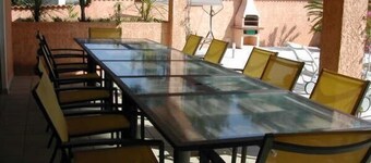 Villa Safari 14 pers. Uima-allas 300 metrin päässä merestä