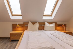 2 Schlafzimmer, Bügeleisen/Bügelbrett, kostenloses WLAN