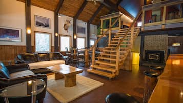 TV, fireplace, books, stereo