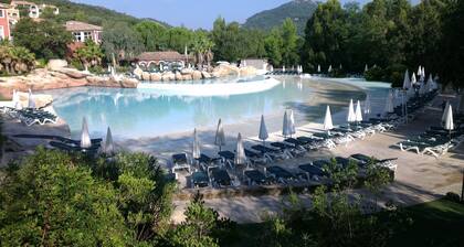 Villa in exclusive vacation resort "Les Restanques du Golfe de St Tropez", Grimaud