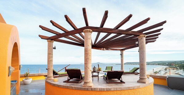 Terrace/patio - Four-Bedroom Penthouse at Villas de Cortez (Los Barriles)