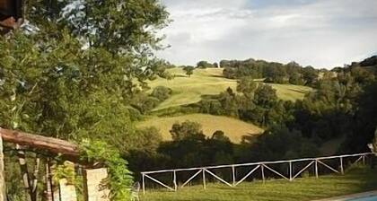 Restauriertes Bauernhaus mit eigenem Pool und ununterbrochenen Ansichten