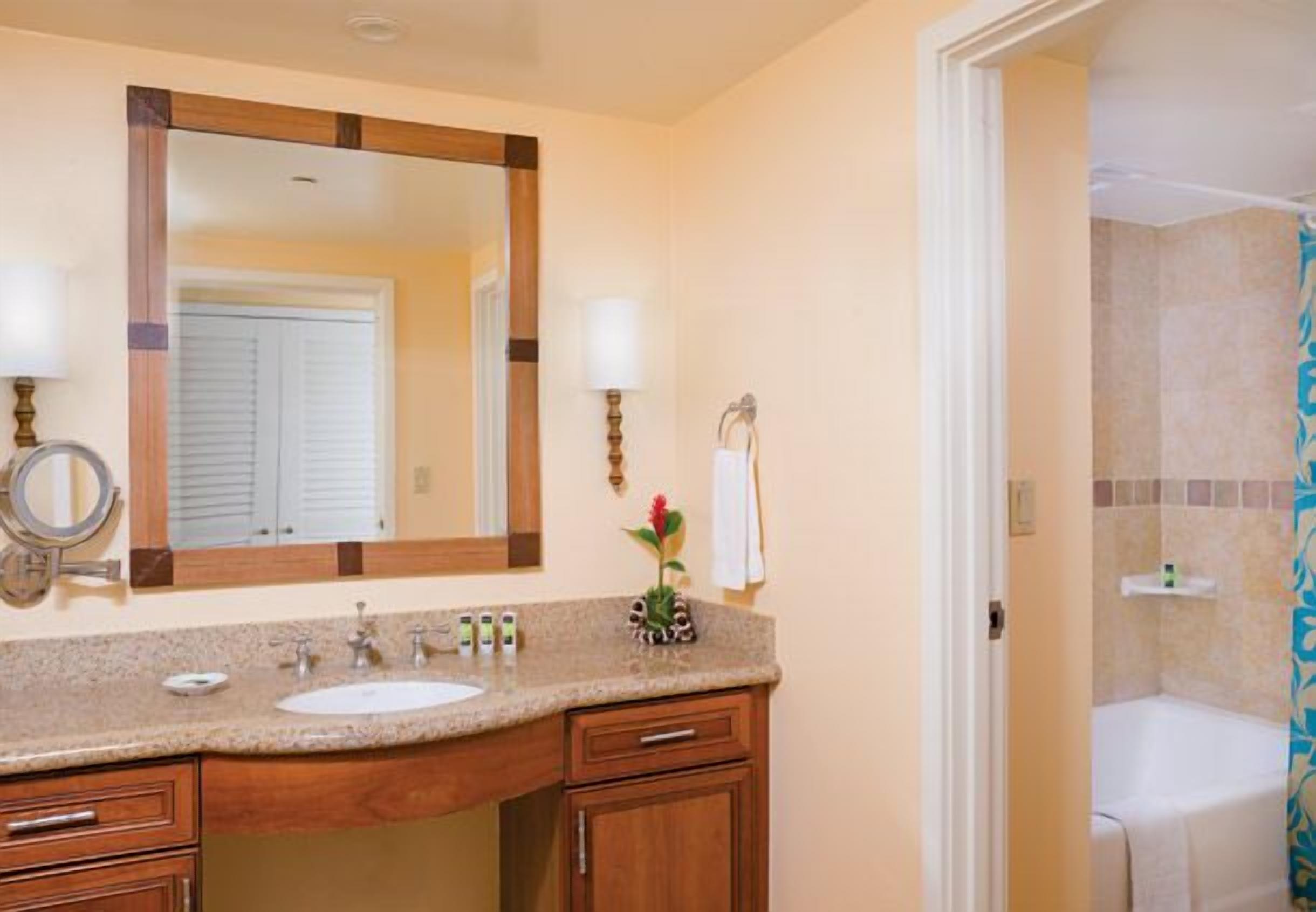 Christmas/Xmas and New Year's Weeks (51 & 52) @ Marriot's Maui Ocean Club Hawaii