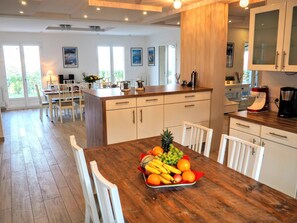 Dining - Very Spacious Villa With Stunning Views, Heated Pool and Air Conditionning (Fayence)