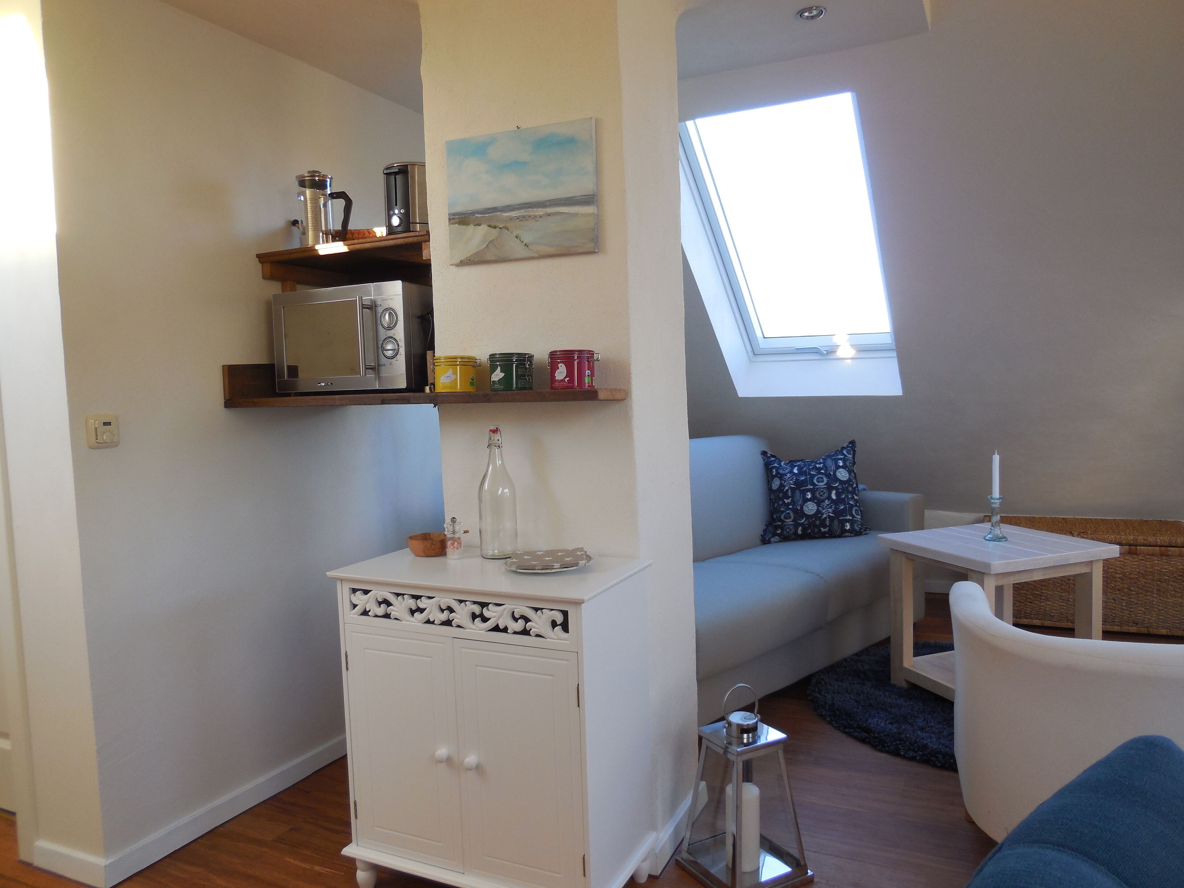 Relaxation guaranteed in a lovingly designed apartment, only 200 m from the dike