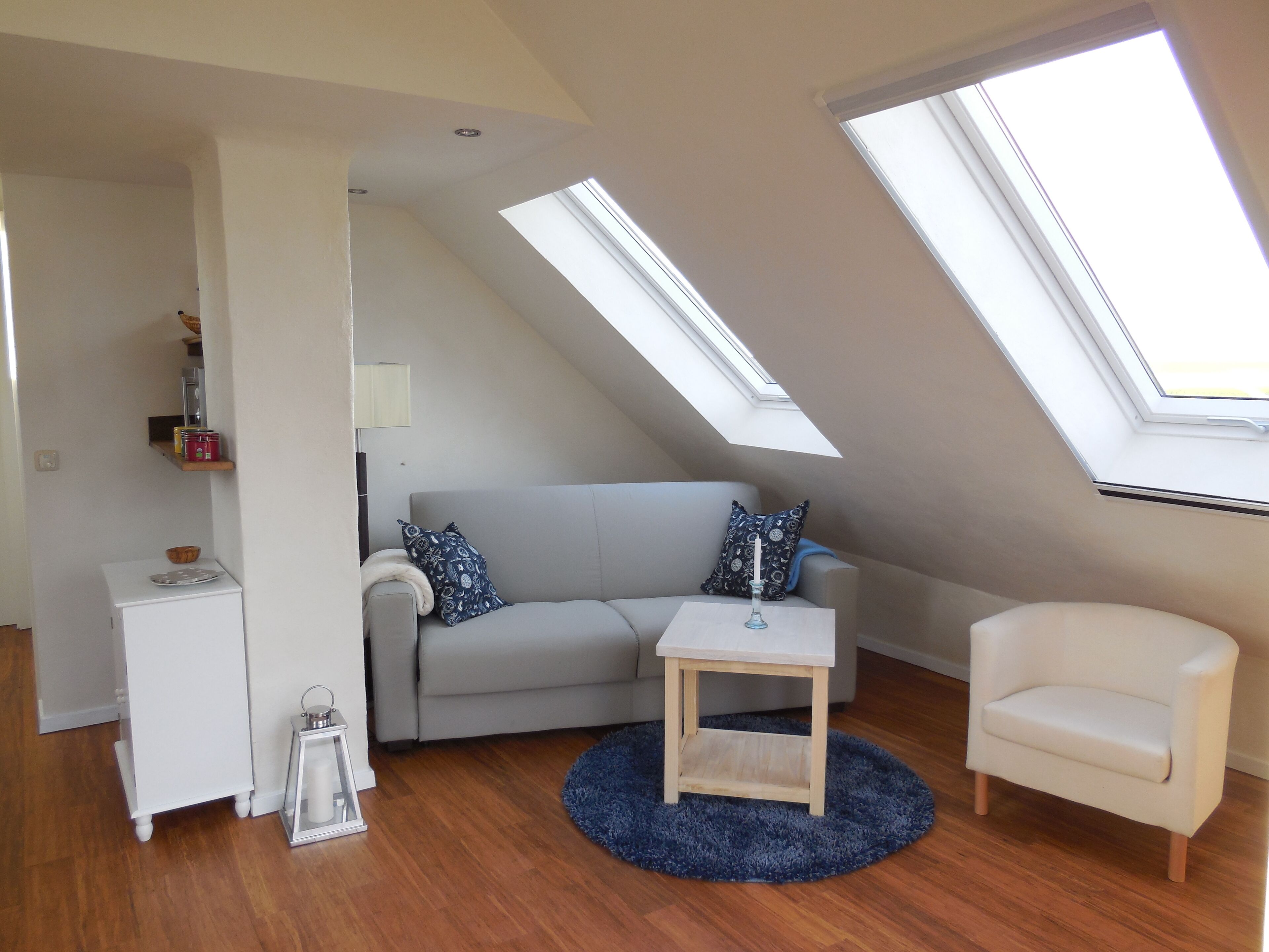 Relaxation guaranteed in a lovingly designed apartment, only 200 m from the dike