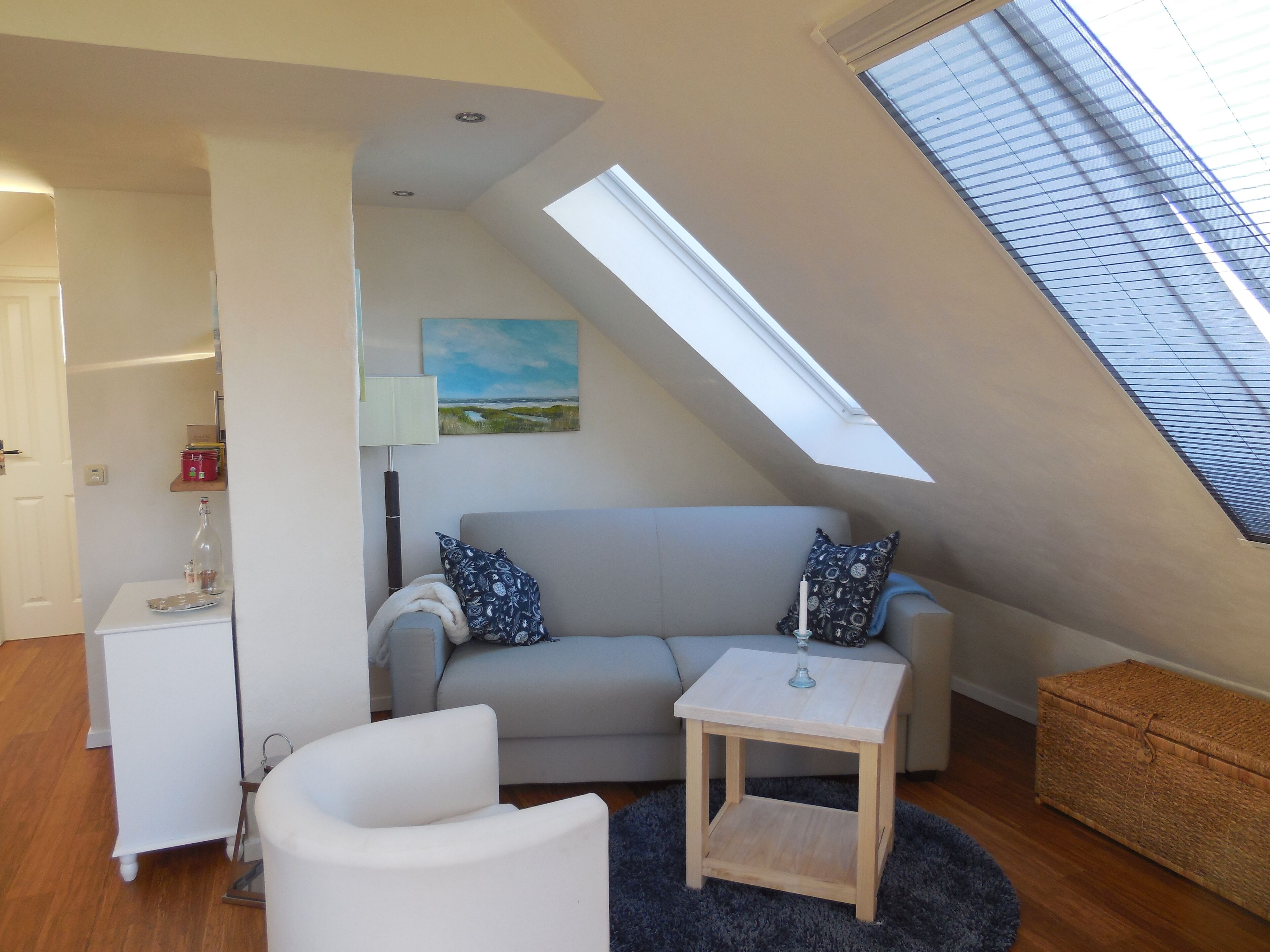 Relaxation guaranteed in a lovingly designed apartment, only 200 m from the dike
