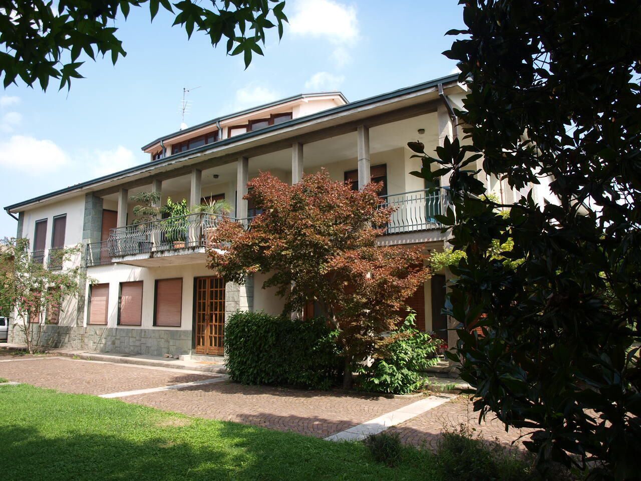 MONZA GP F1/ Milan Expo/ Golf / Cycling /Lake Lecco