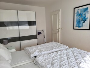 2 makuuhuonetta, internet