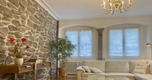 Ferienwohnung Lindauer Löwe- Charmant, seenah & zentral in historischem Gebäude