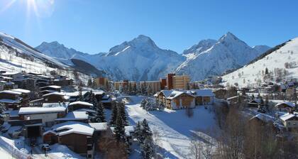 Fully renovated luxurious apartment, mountain atmosphere, fully equipped