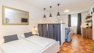 Cofres nos quartos, Wi-Fi, roupa de cama