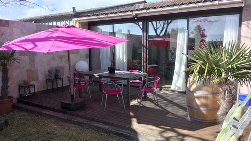 appartement très cosy, parkink clos gratuit, wifi, clim, à 600m de Saint-emilion