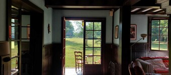 Nydelig herskapshus i Anglo-Landais stil. Over bakken basseng 7x3m