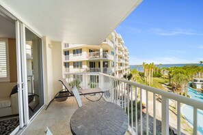 Property grounds - Destin West Pelican 401 ~ Amazing Views ~ Lazy River  ~ End Unit (Fort Walton Beach)