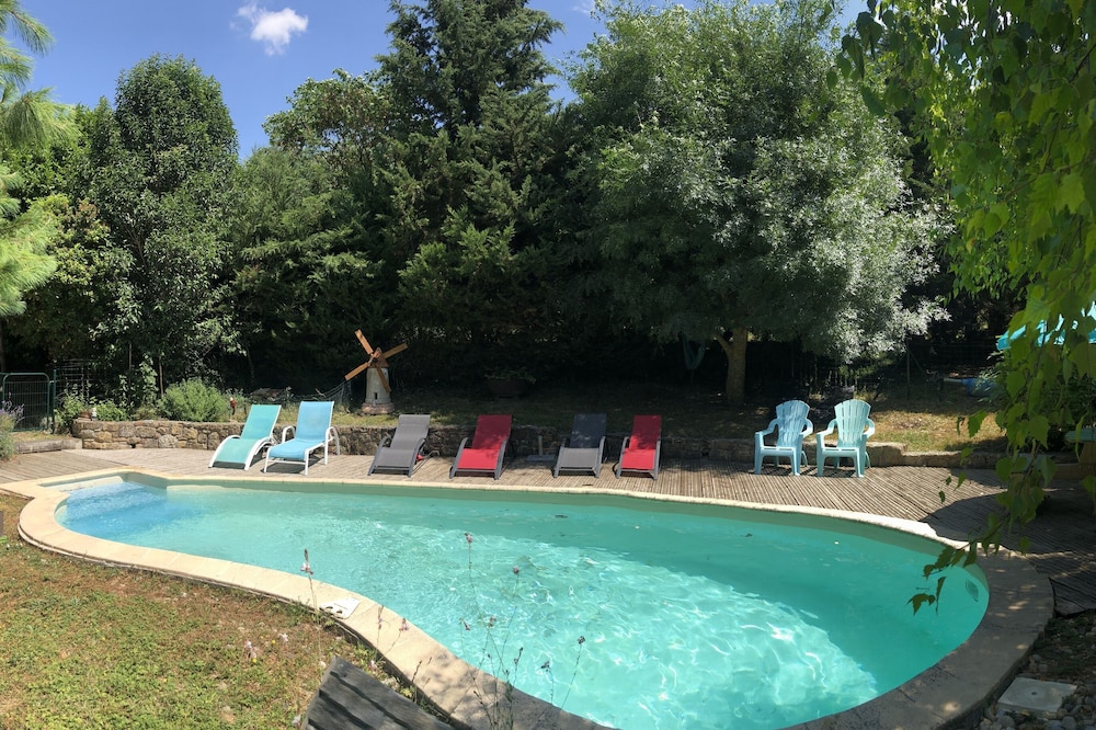 COTTAGE IN THE HEART OF THE COUNTRY CATHAR