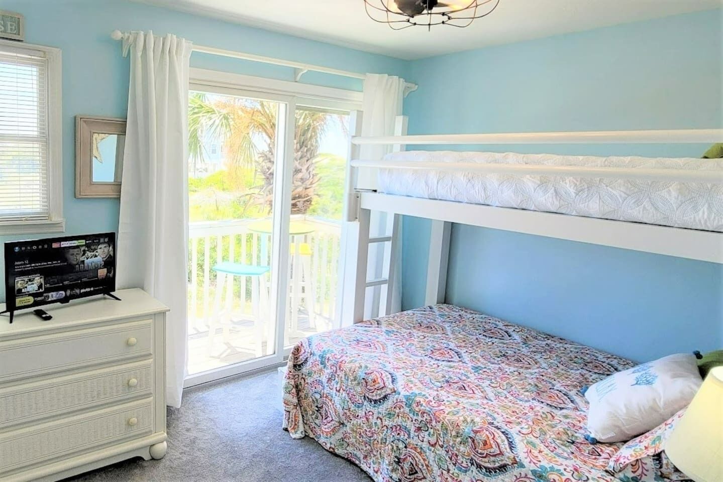 2 Schlafzimmer, Bügeleisen/Bügelbrett, Reisekinderbett, WLAN