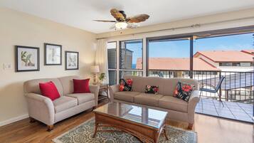 Älytelevisio, kirjoja, tulostin