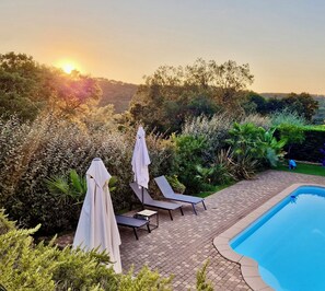 Outdoor pool - La Bastide, apartment with private pool near the Gulf of St Tropez (Fréjus)