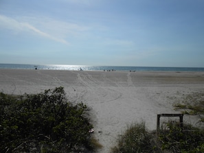 Sun-loungers, beach towels