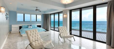 5 bedrooms, in-room safe, desk, iron/ironing board