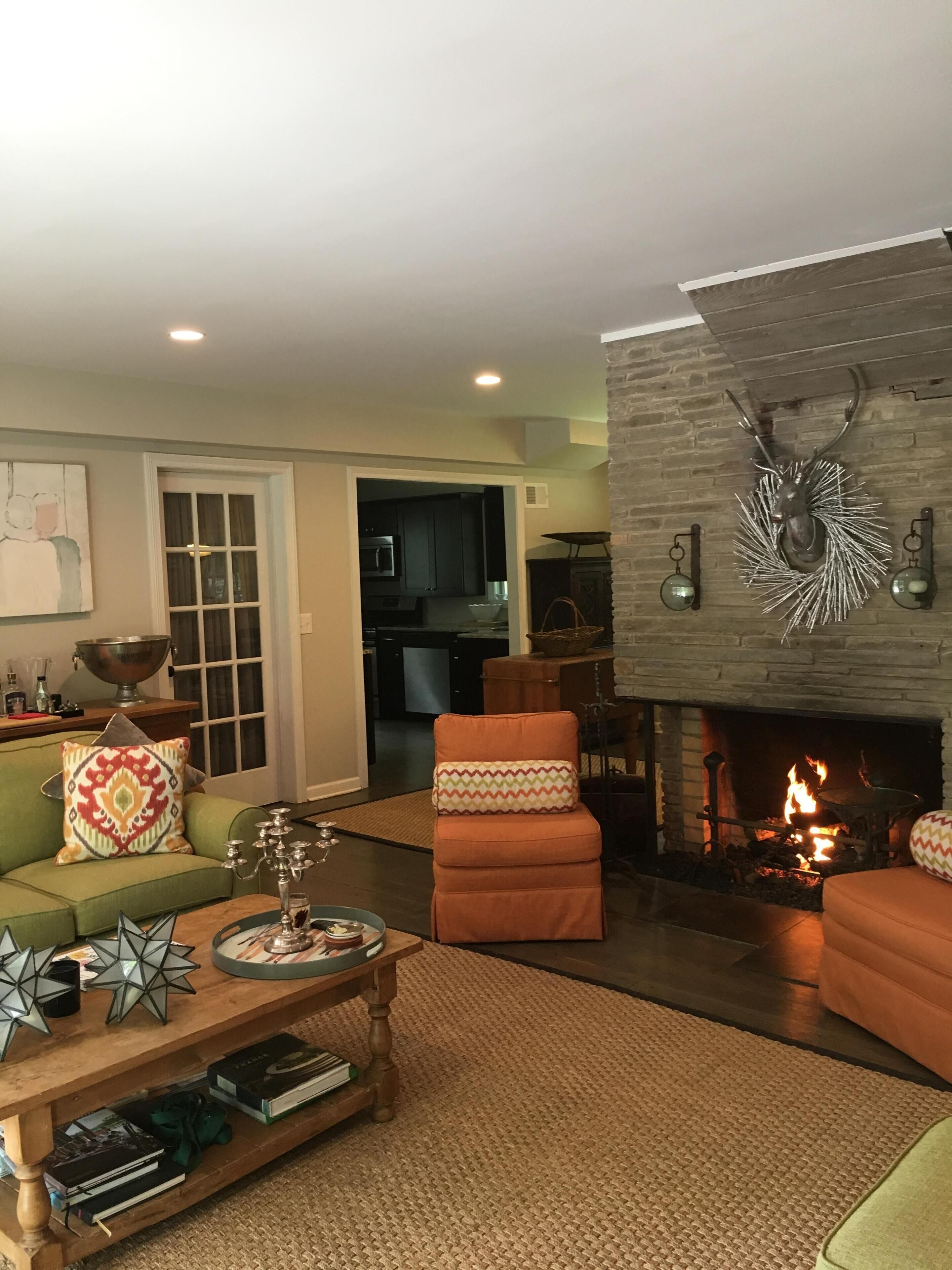 Entire Guest House at Fox Pond Farm with Access to In ground Pool