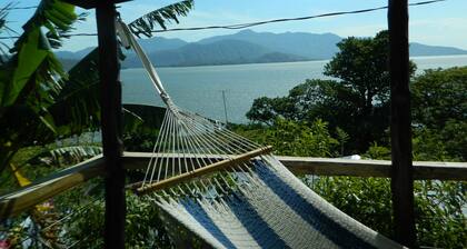 LAKE VIEW HOME, OLOMEGA PARADISE/PANORAMIC VIEWS