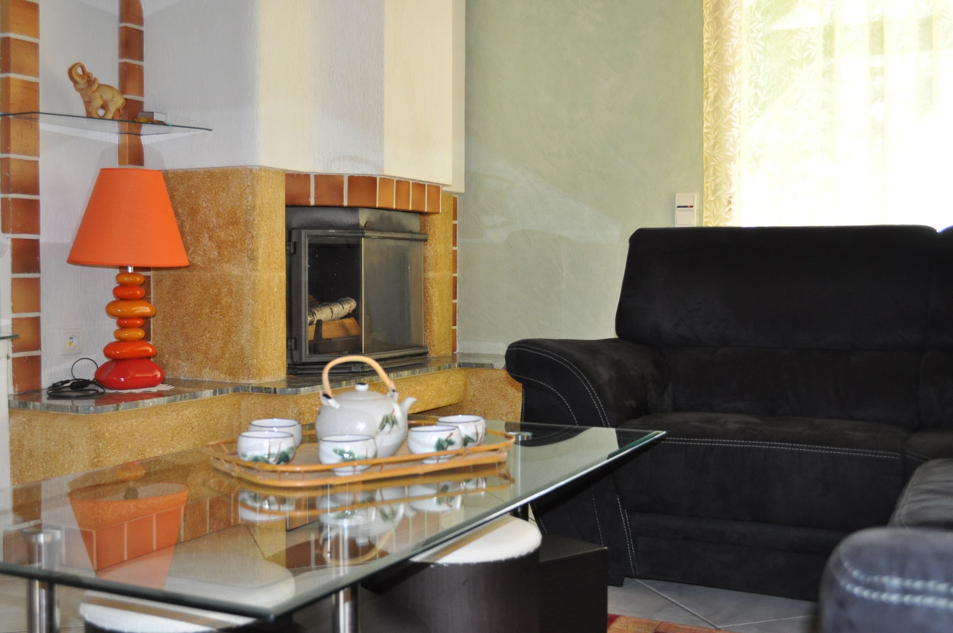 Large House with pool veranda and views of the Pyrenees