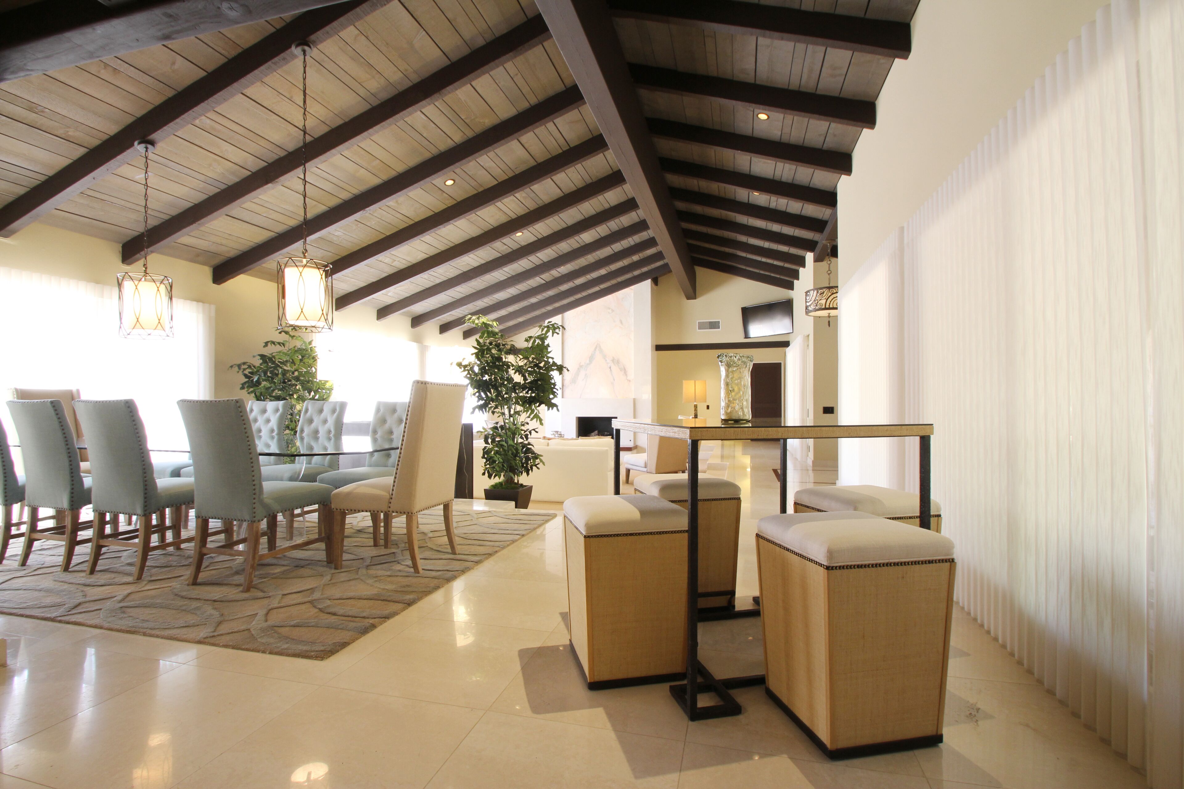 Incredible Old Las Palmas location, a 4000 Sq Ft Beautiful and comfortable home