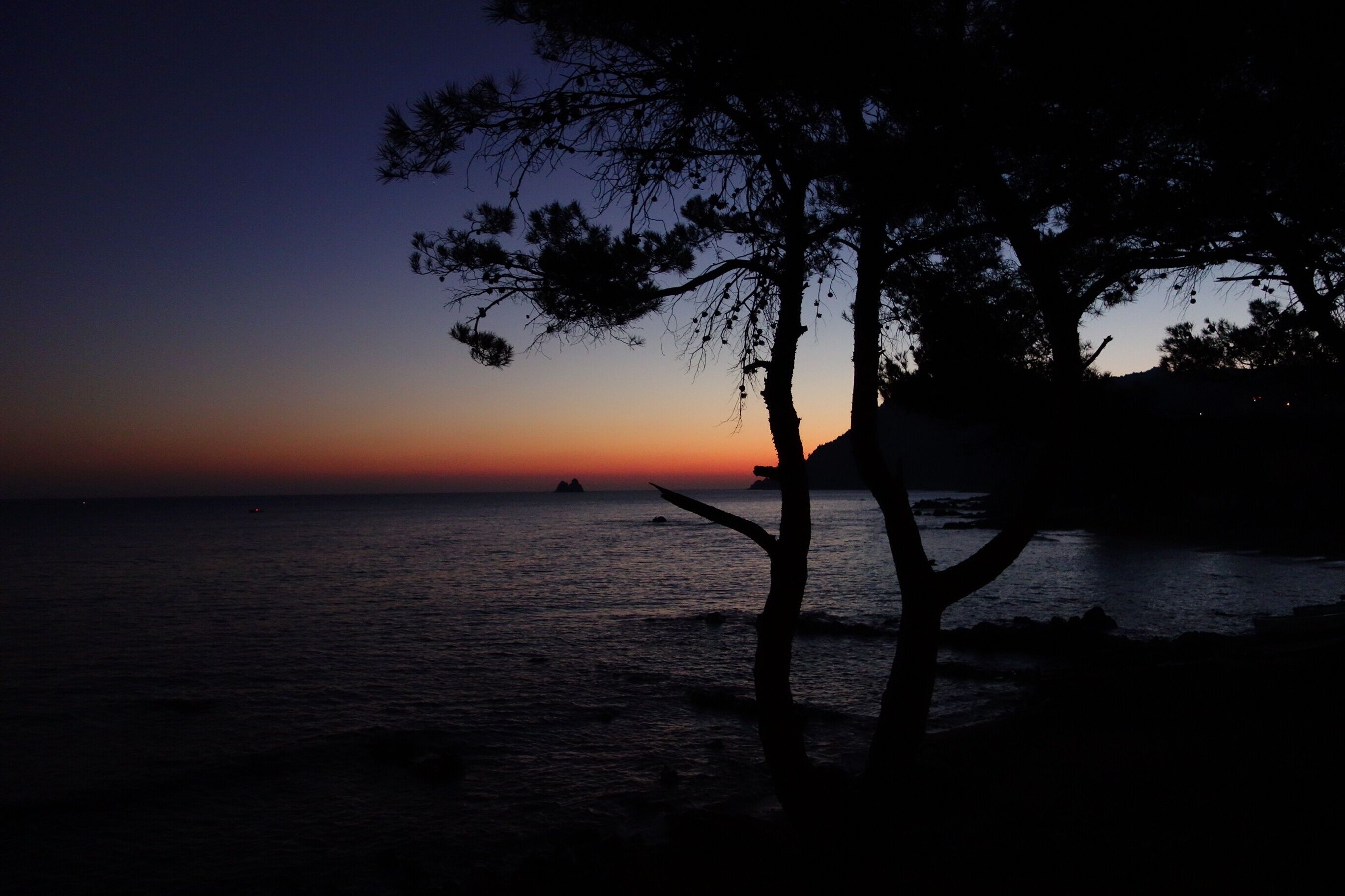 150 M2 Villa With 800sq M  Garden. Sleeps 8+. 3rooms 3  3 Beaches Nearby