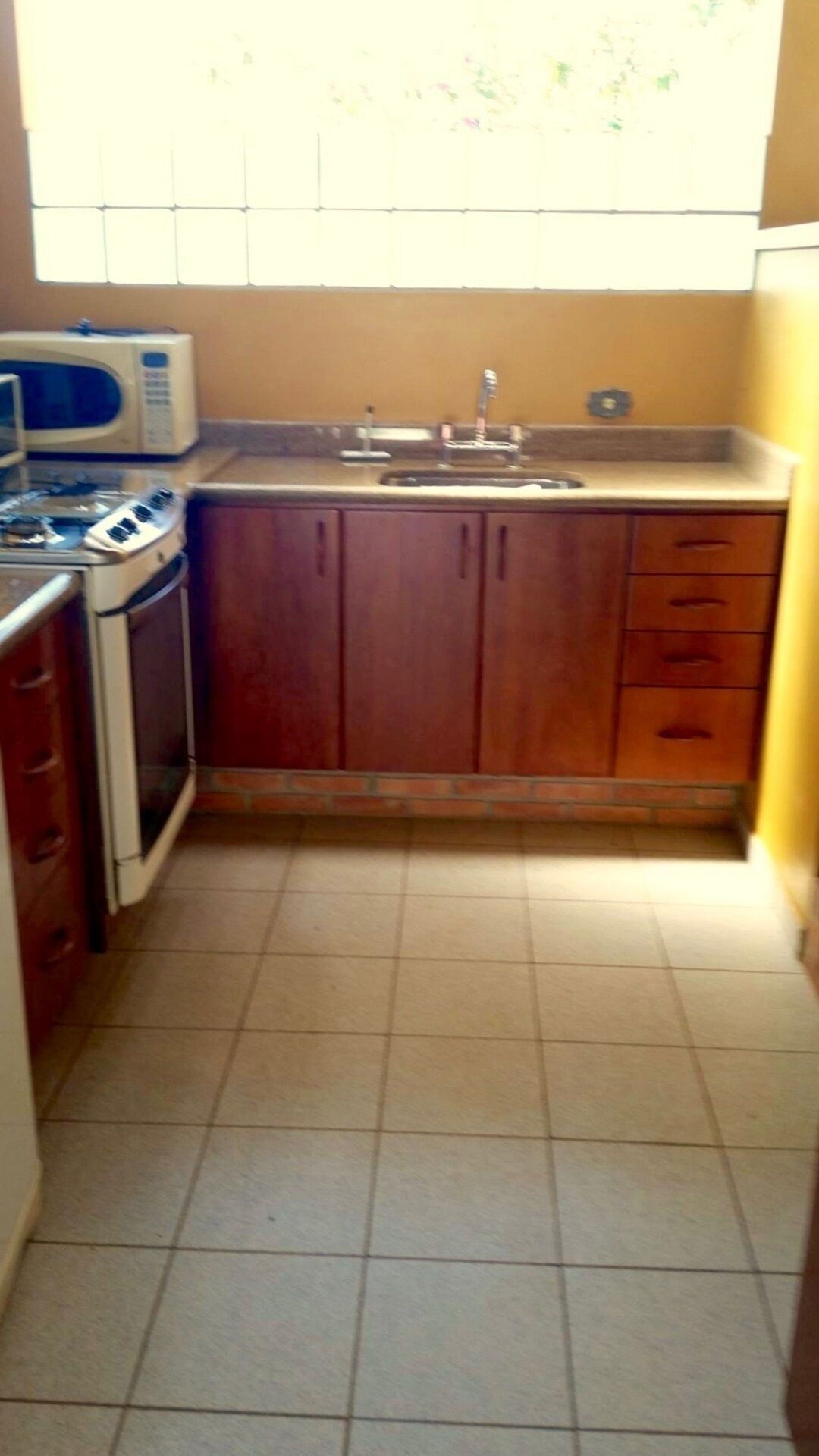 85 reviews, all 5 stars, over 7 years of lease