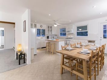 Ditch Plains, Beautiful Summer Rental