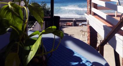 Oceanfront Spacious condo with private beach access