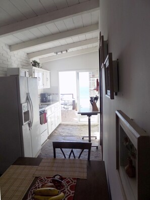 Fridge, microwave, oven, stovetop - Oceanfront Spacious condo with private beach access (San Antonio del Mar)